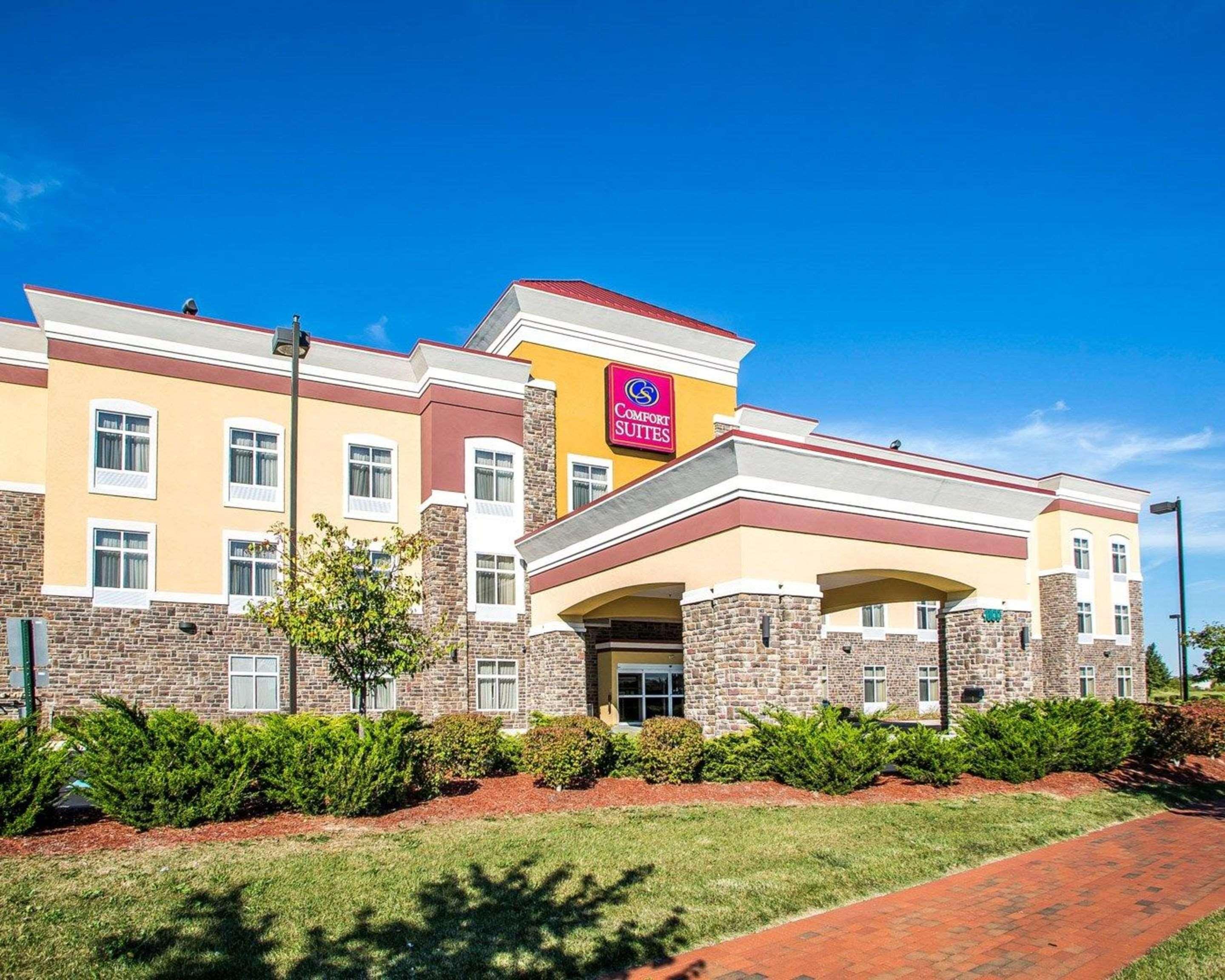 Comfort Troy-i75 Hotel 3*