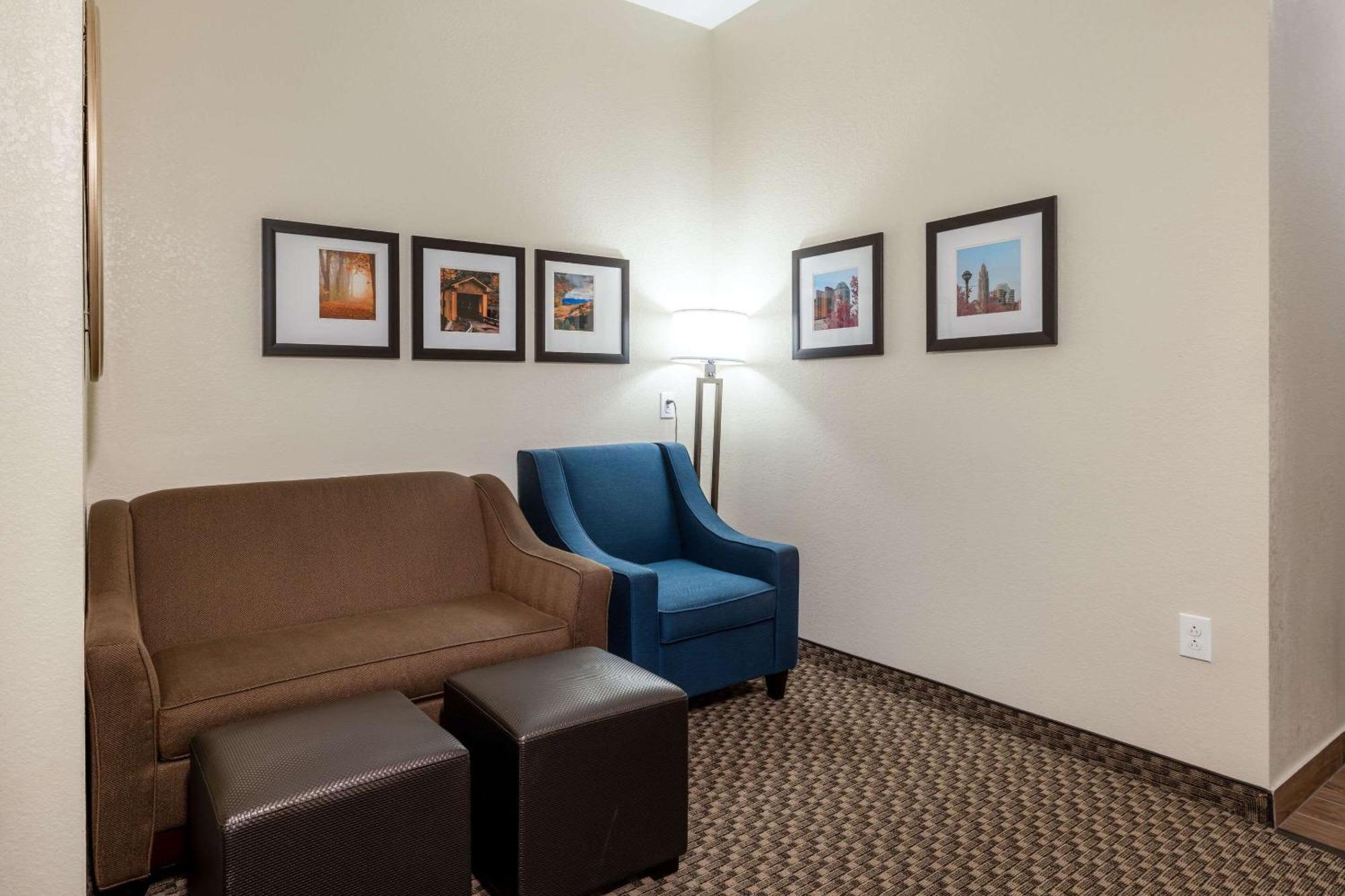 Hotel Comfort Troy-i75